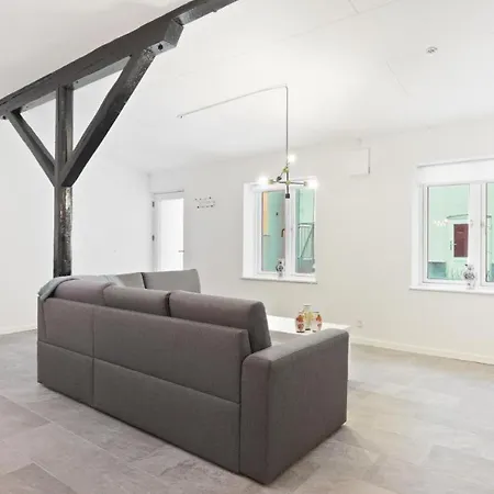 Charming - Luxurious 1 Bedroom In The Heart Of * Aalborg