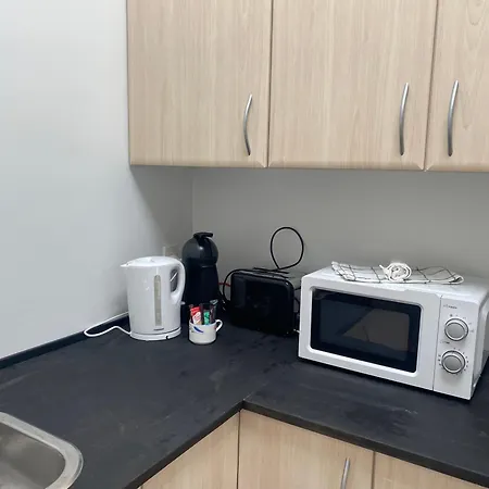 Apartment Charming - Luxurious 1 Bedroom In The Heart Of *