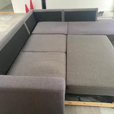 Charming - Luxurious 1 Bedroom In The Heart Of *